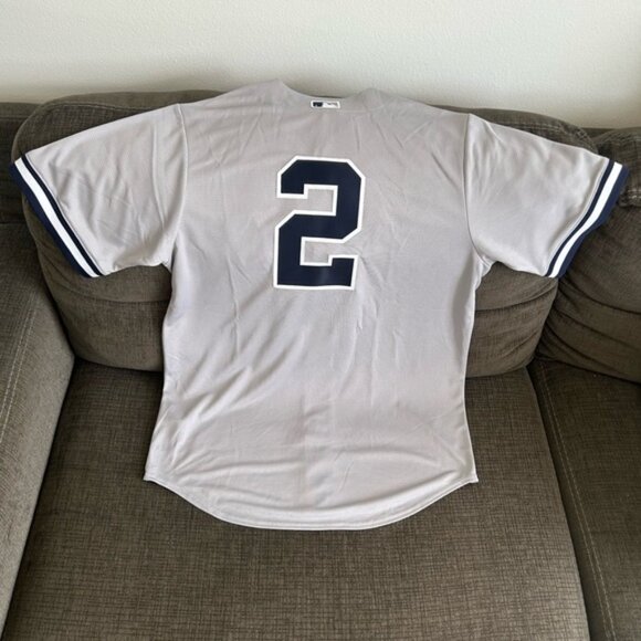 Nike Authentic New York Yankees Derek Jeter #2 Gray MLB Jersey Men’s Sz: Medium - Picture 1 of 8